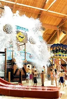*****  Fort Rapids Indoor Waterpark Resort Columbus United States